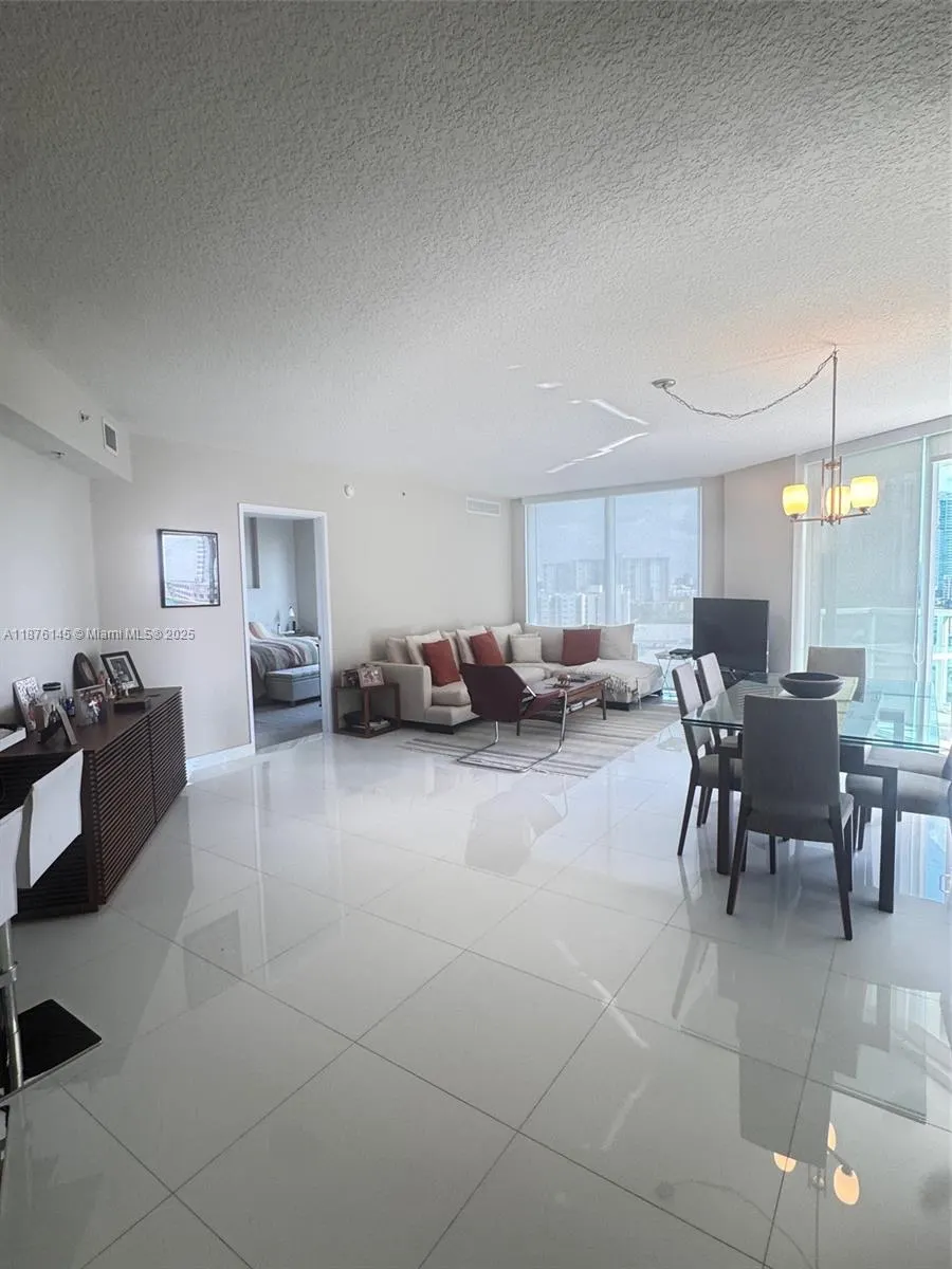 200 Sunny Isles Blvd, #2-1102