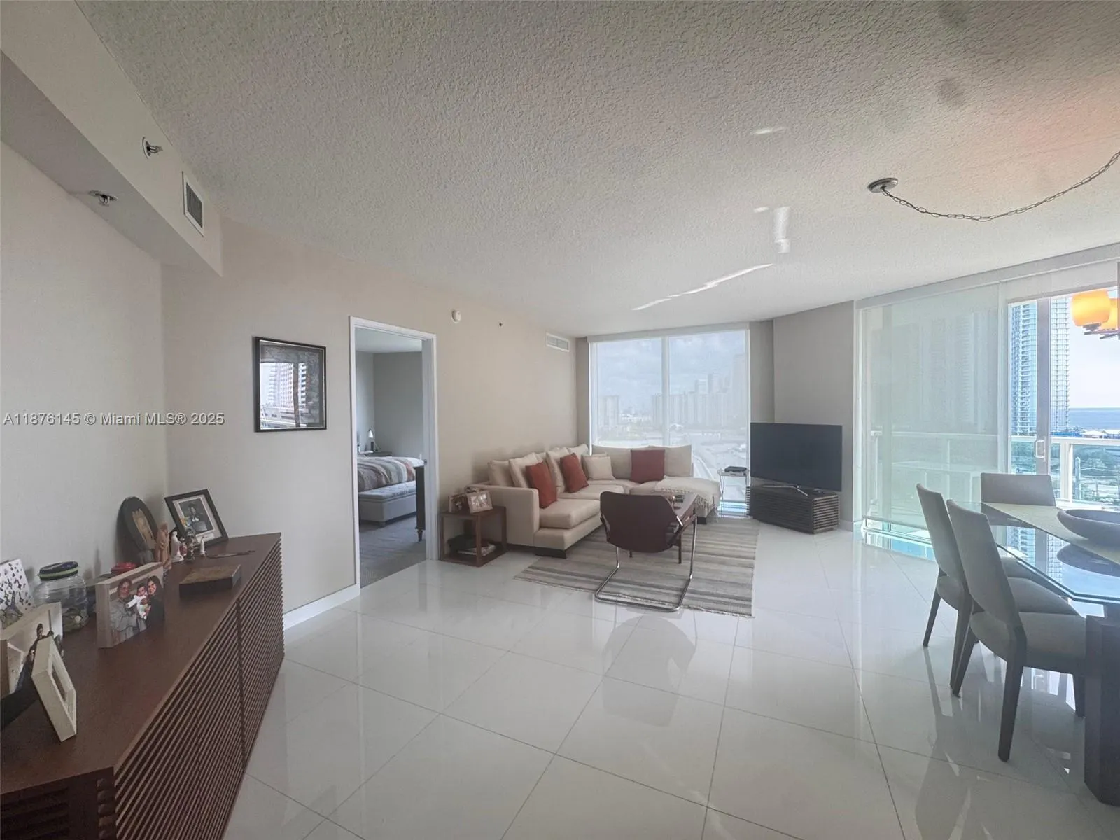 200 Sunny Isles Blvd, #2-1102