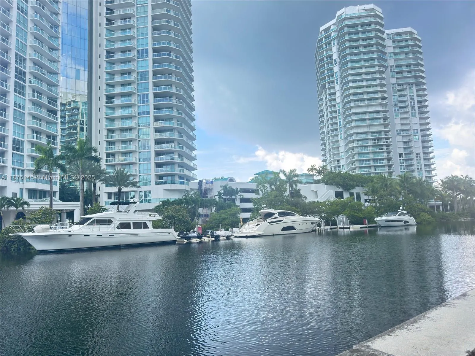 200 Sunny Isles Blvd, #2-1102