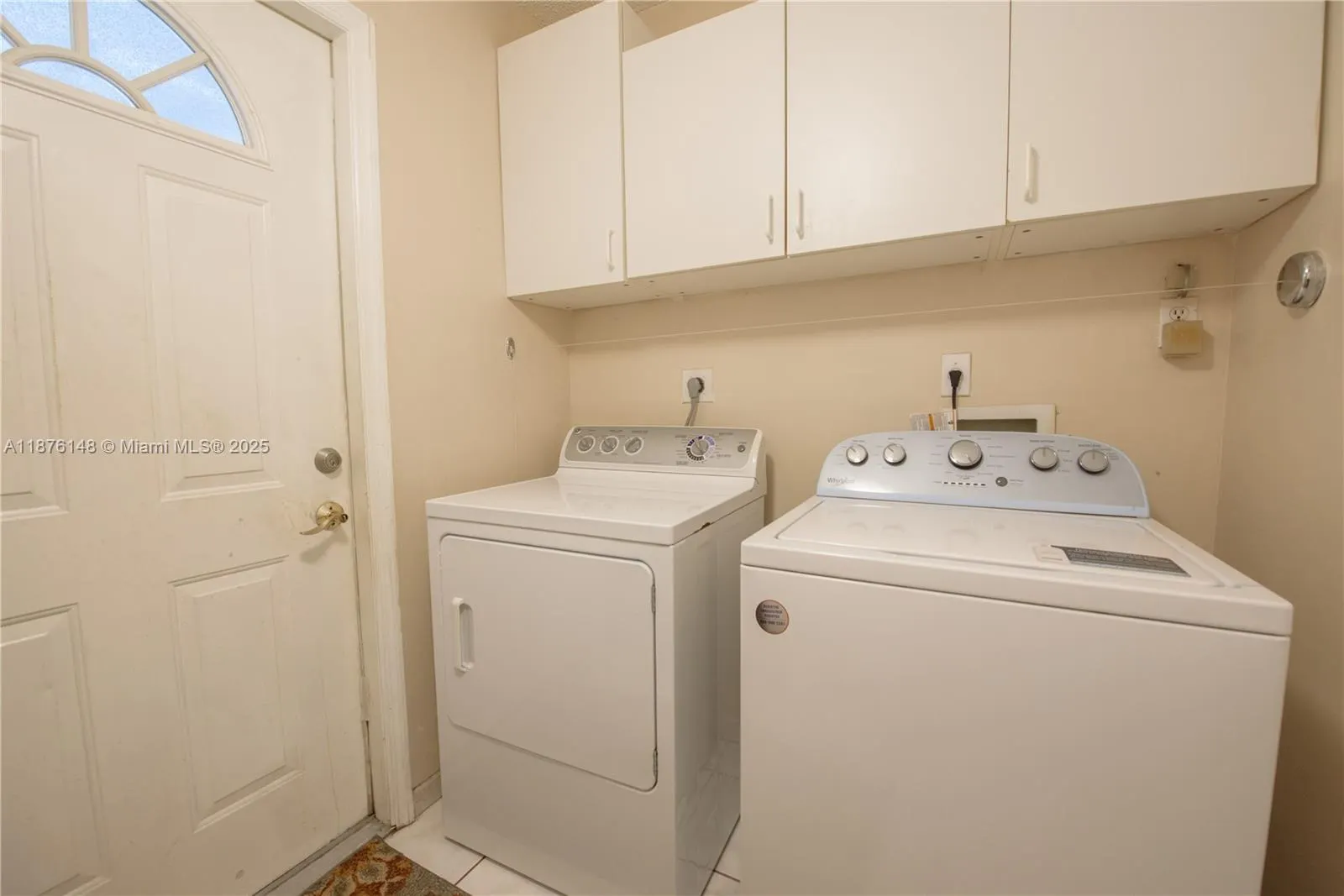 2585 SE 7th Pl