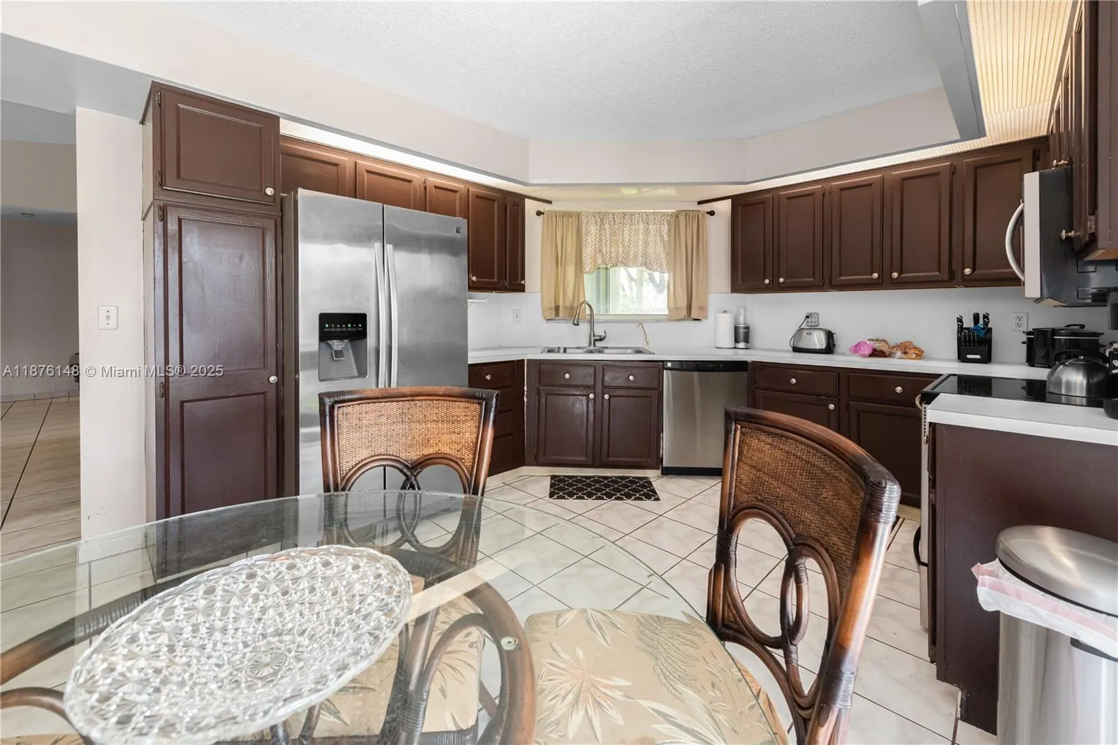 2585 SE 7th Pl
