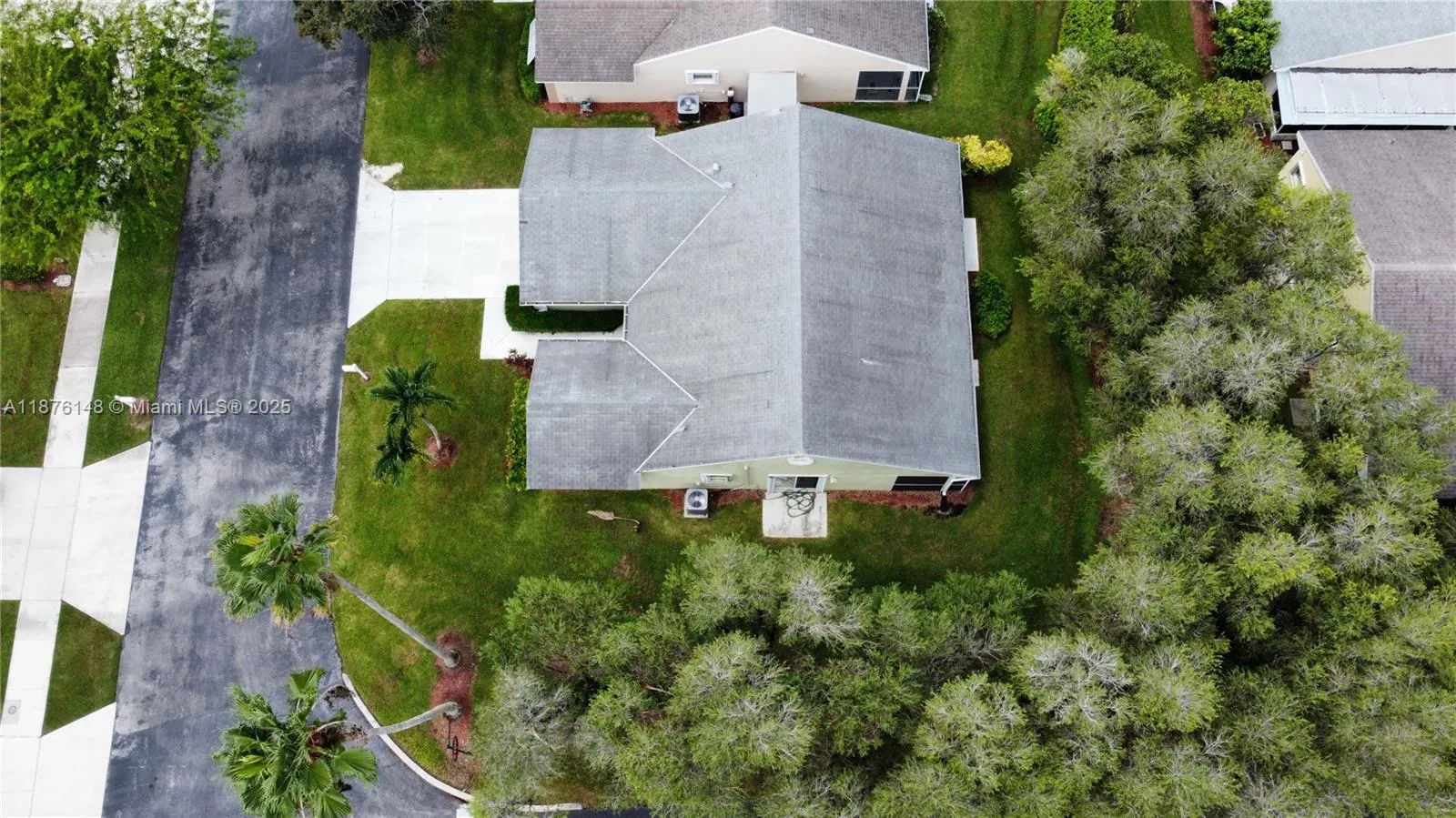 2585 SE 7th Pl