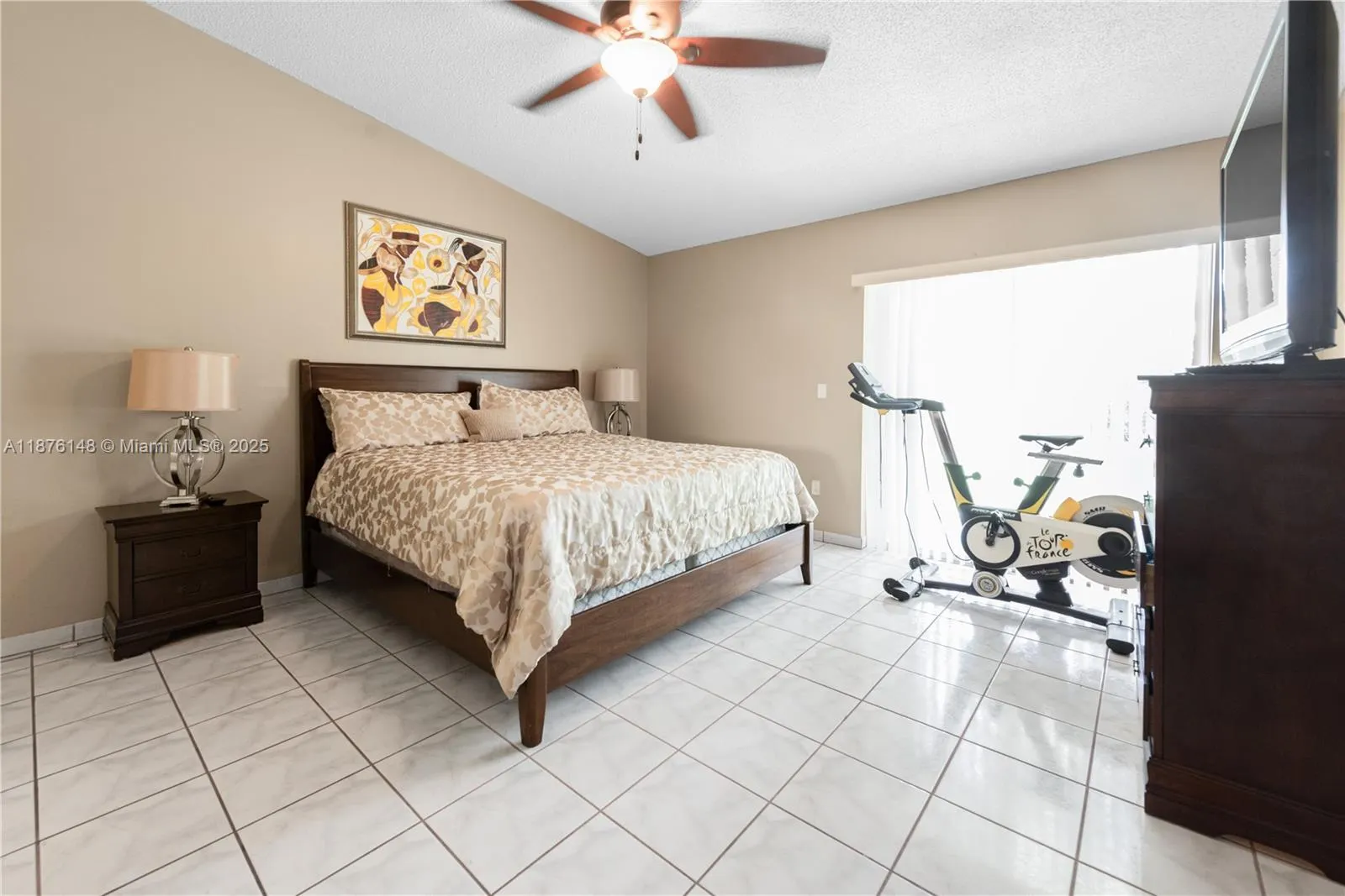 2585 SE 7th Pl