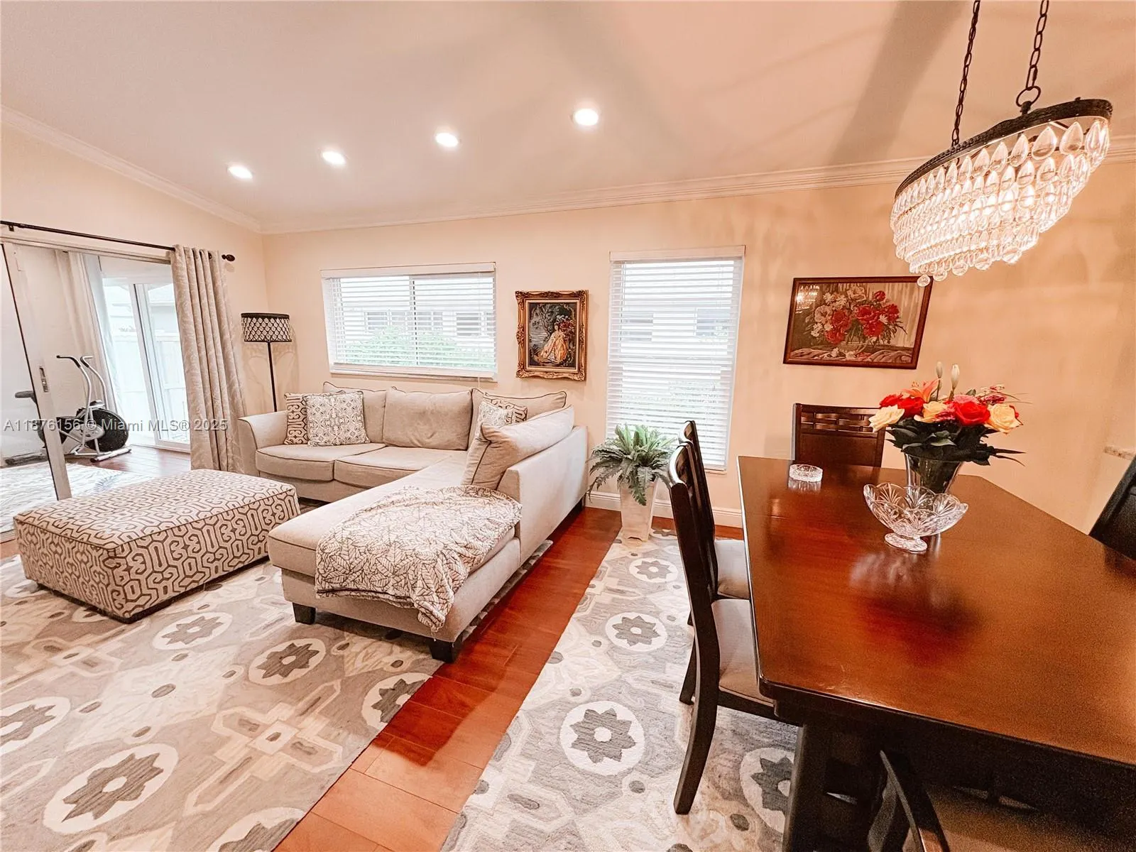 8957 Meadowlark Way