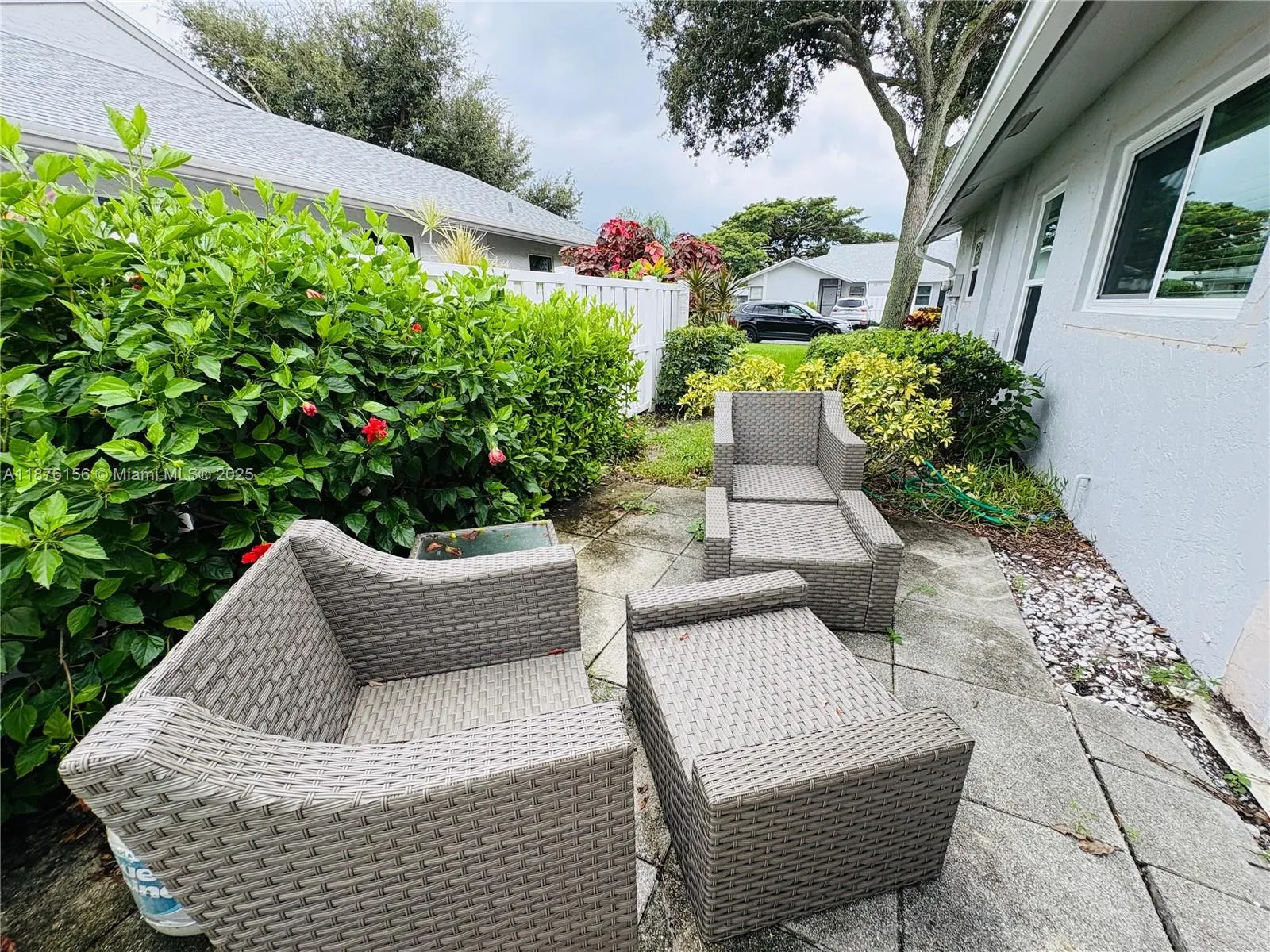 8957 Meadowlark Way