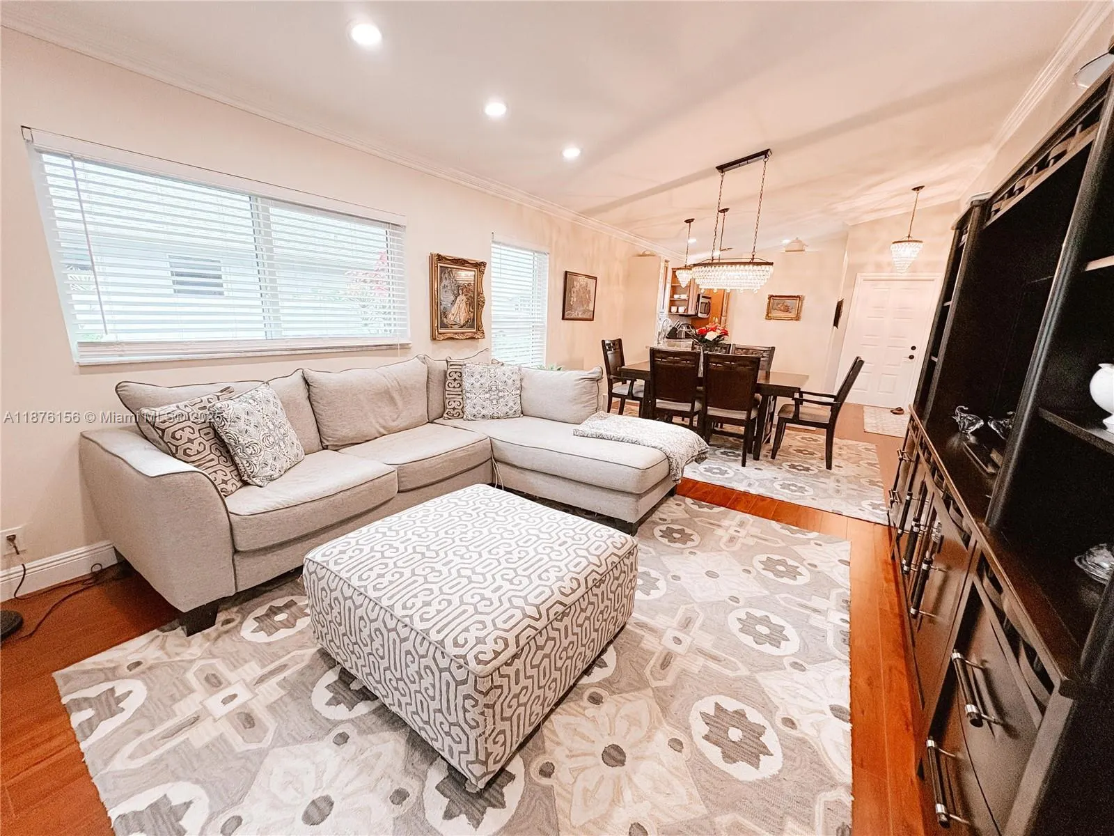 8957 Meadowlark Way