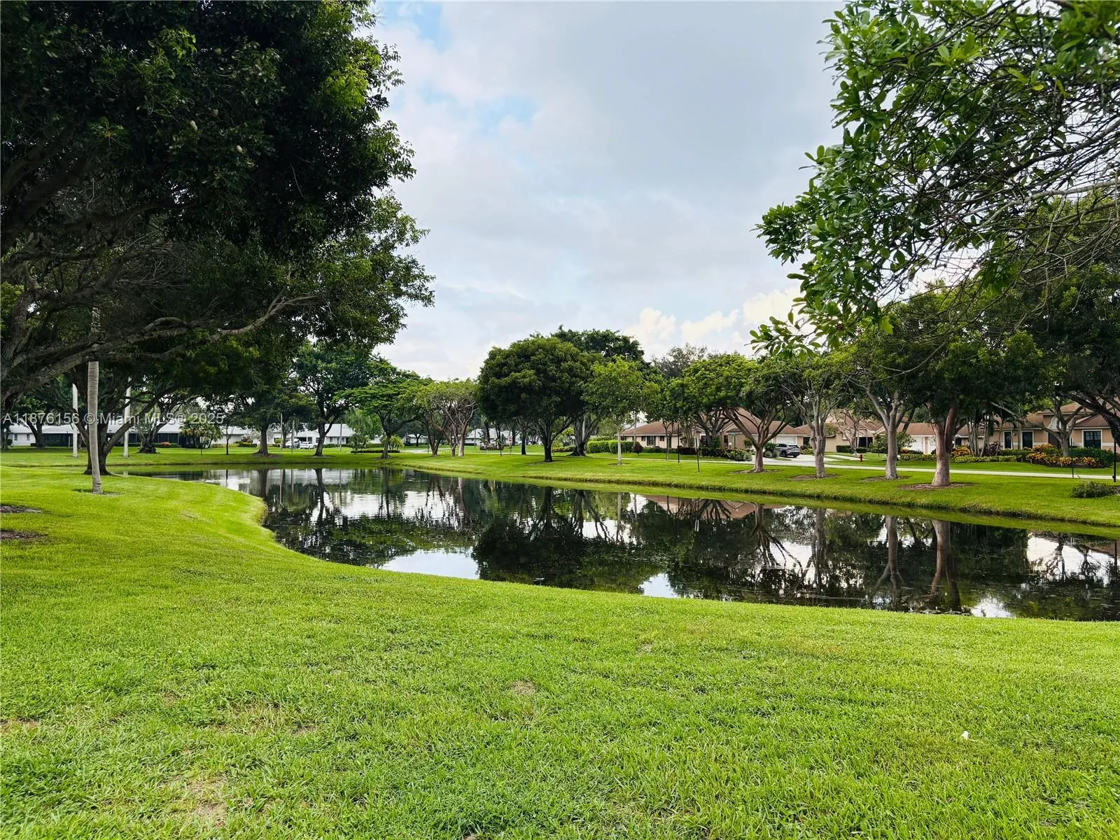 8957 Meadowlark Way