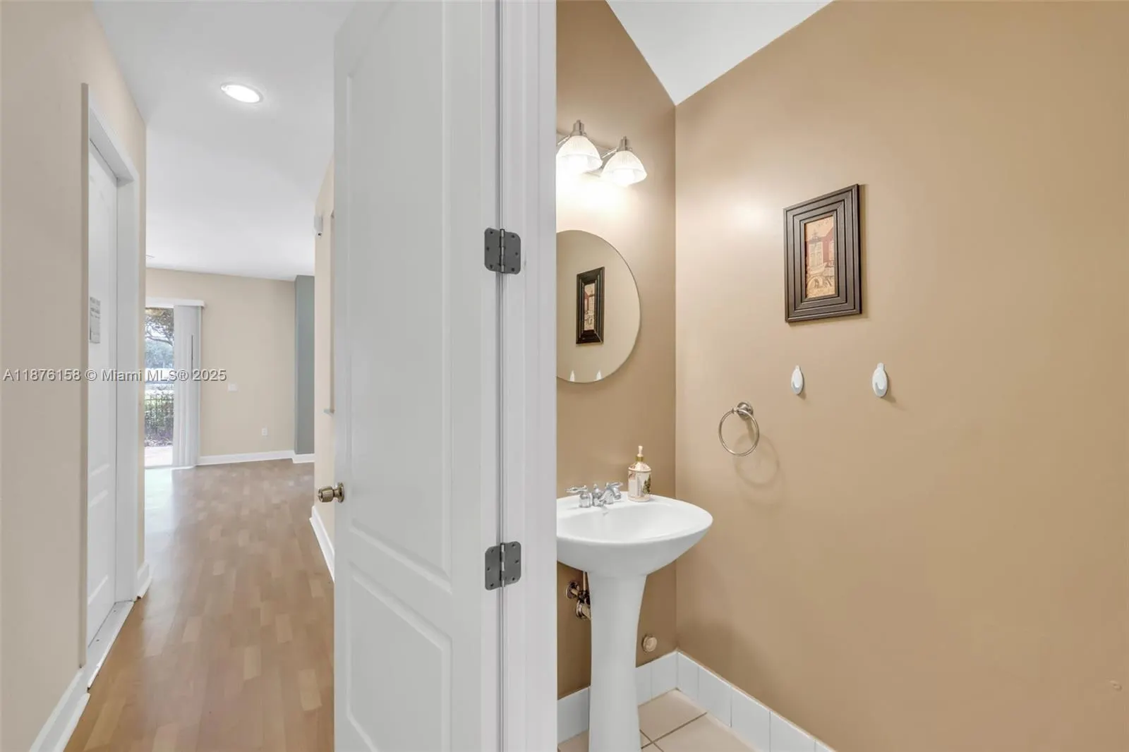 8706 Blaze Ct, #1