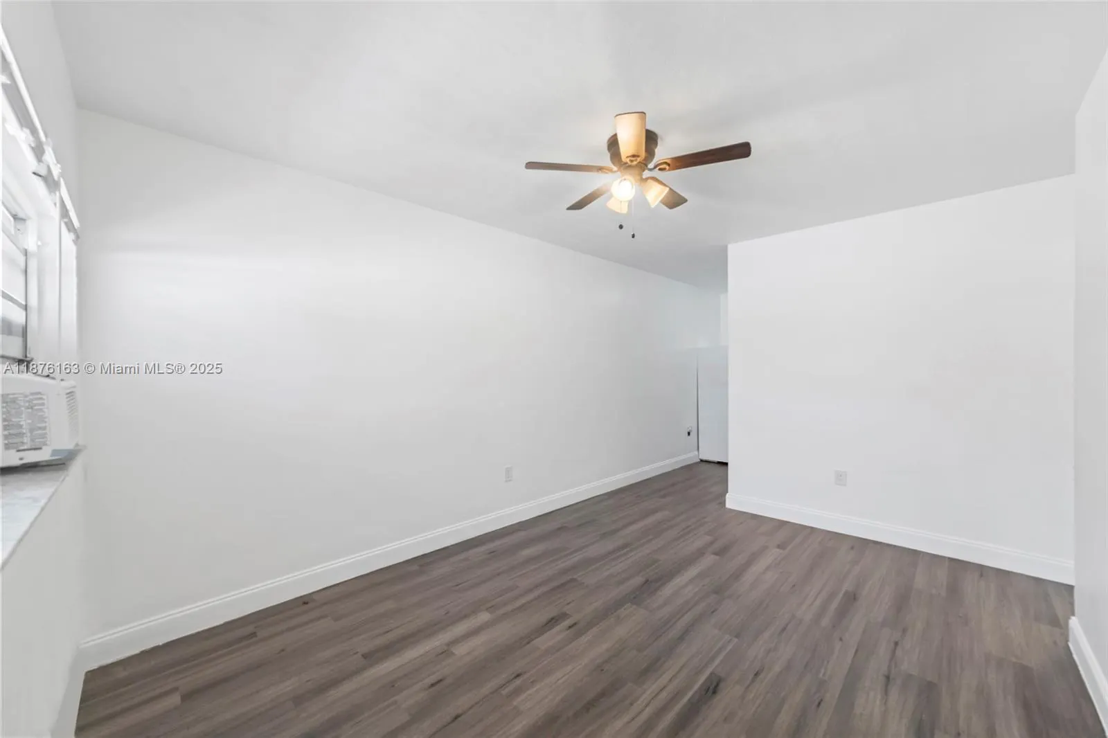15940 NE 19th Ct, #3