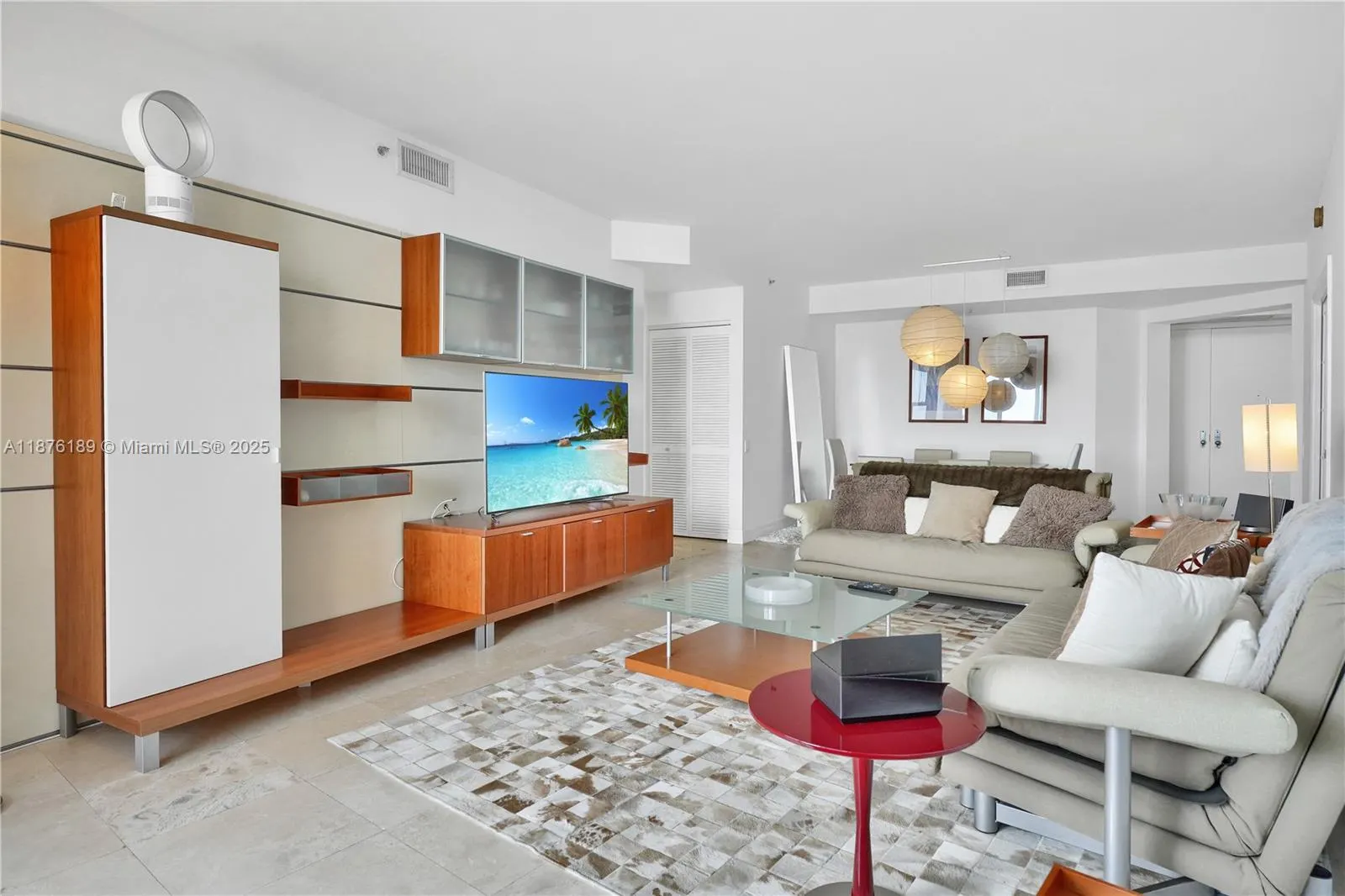808 Brickell Key Dr, #2506