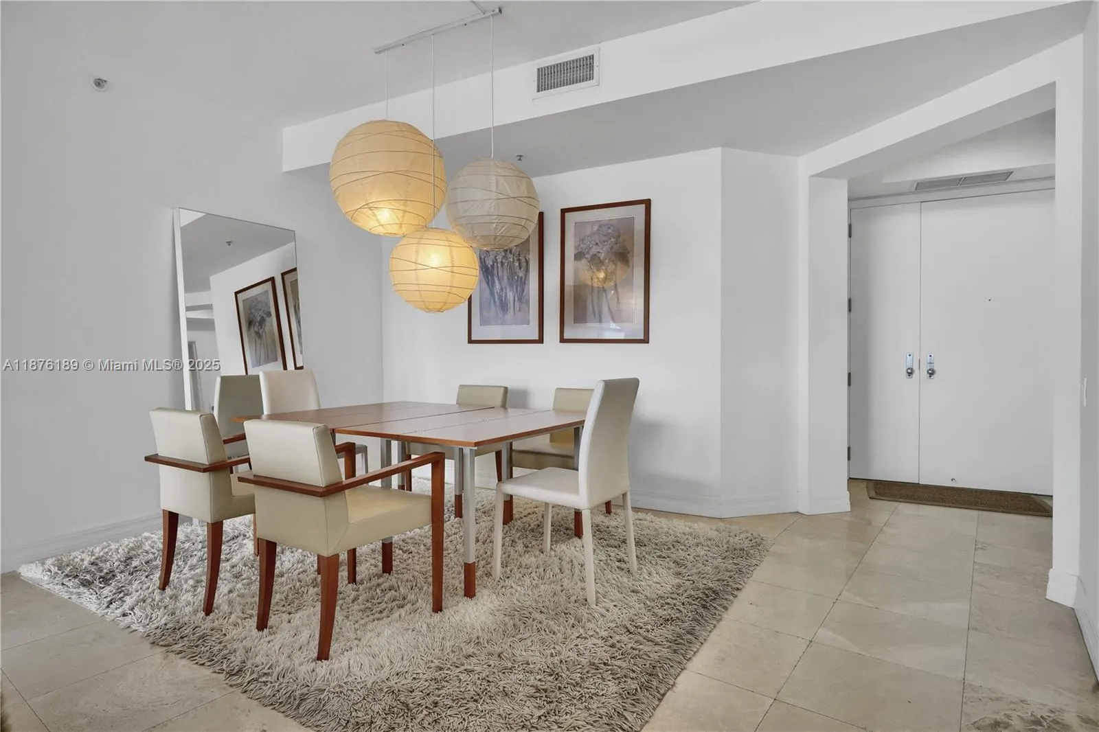 808 Brickell Key Dr, #2506