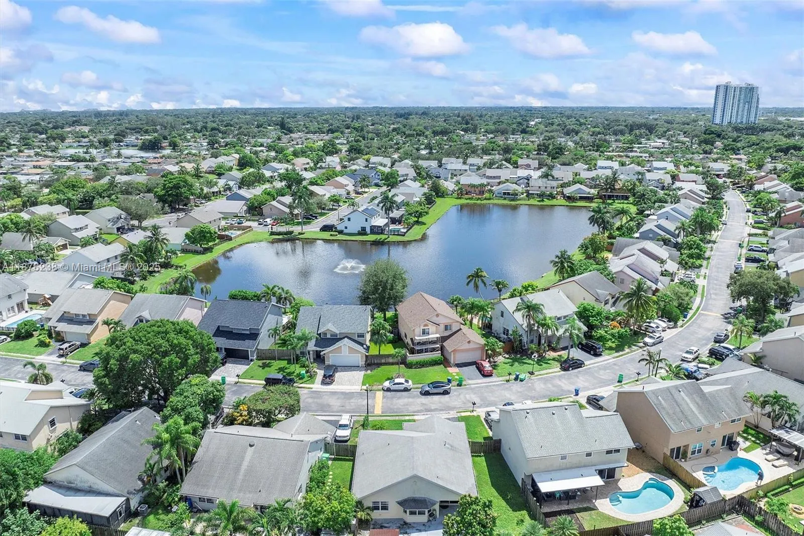 12265 NW 32nd Mnr
