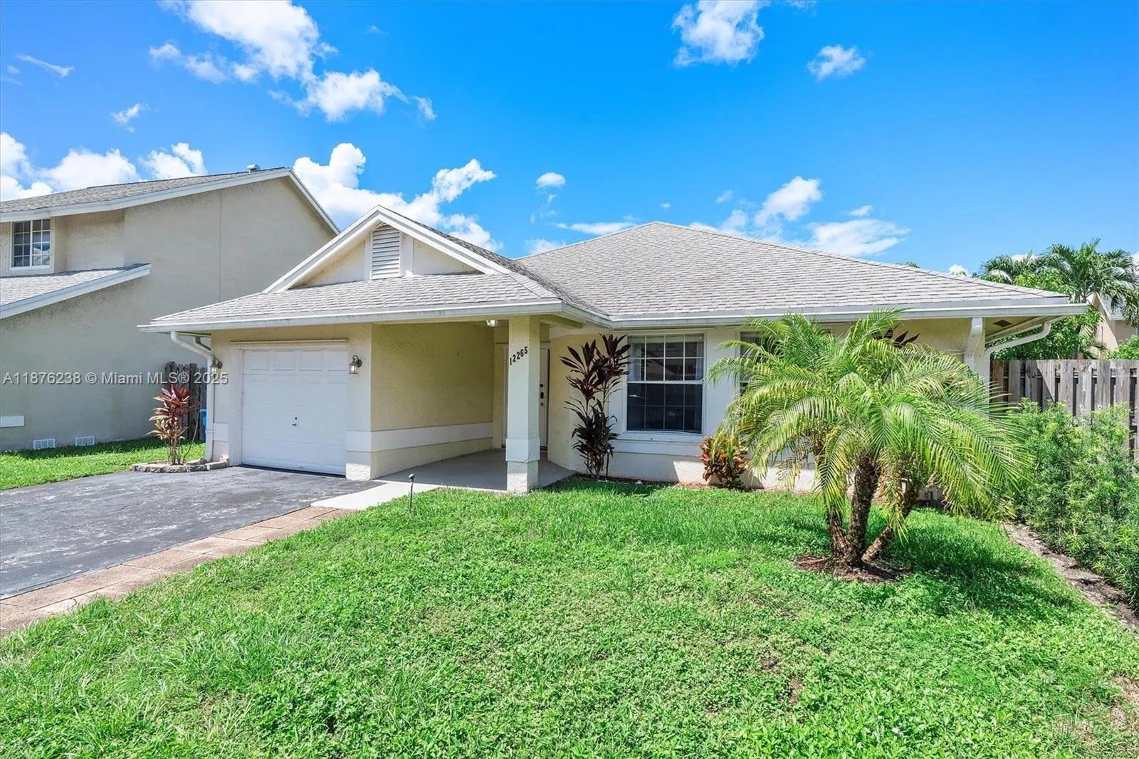 12265 NW 32nd Mnr