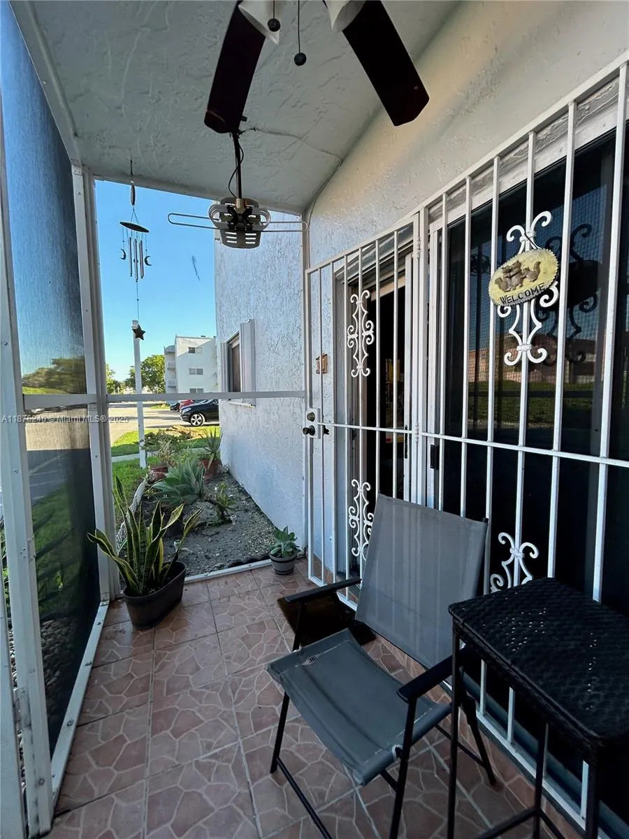 11309 SW 200th St, #102-C