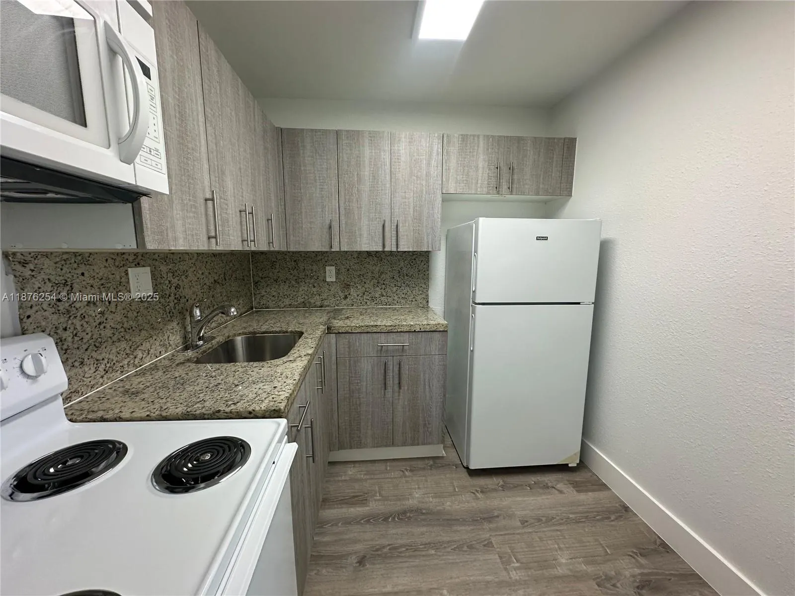 2843 Fillmore St, #207