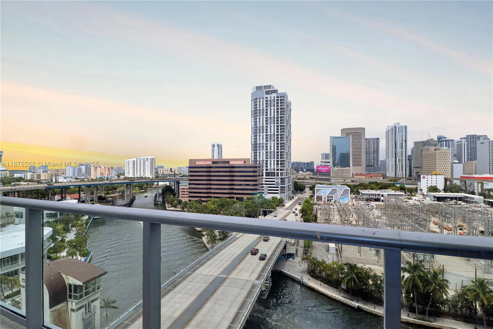 185 SW 7th St, #2900