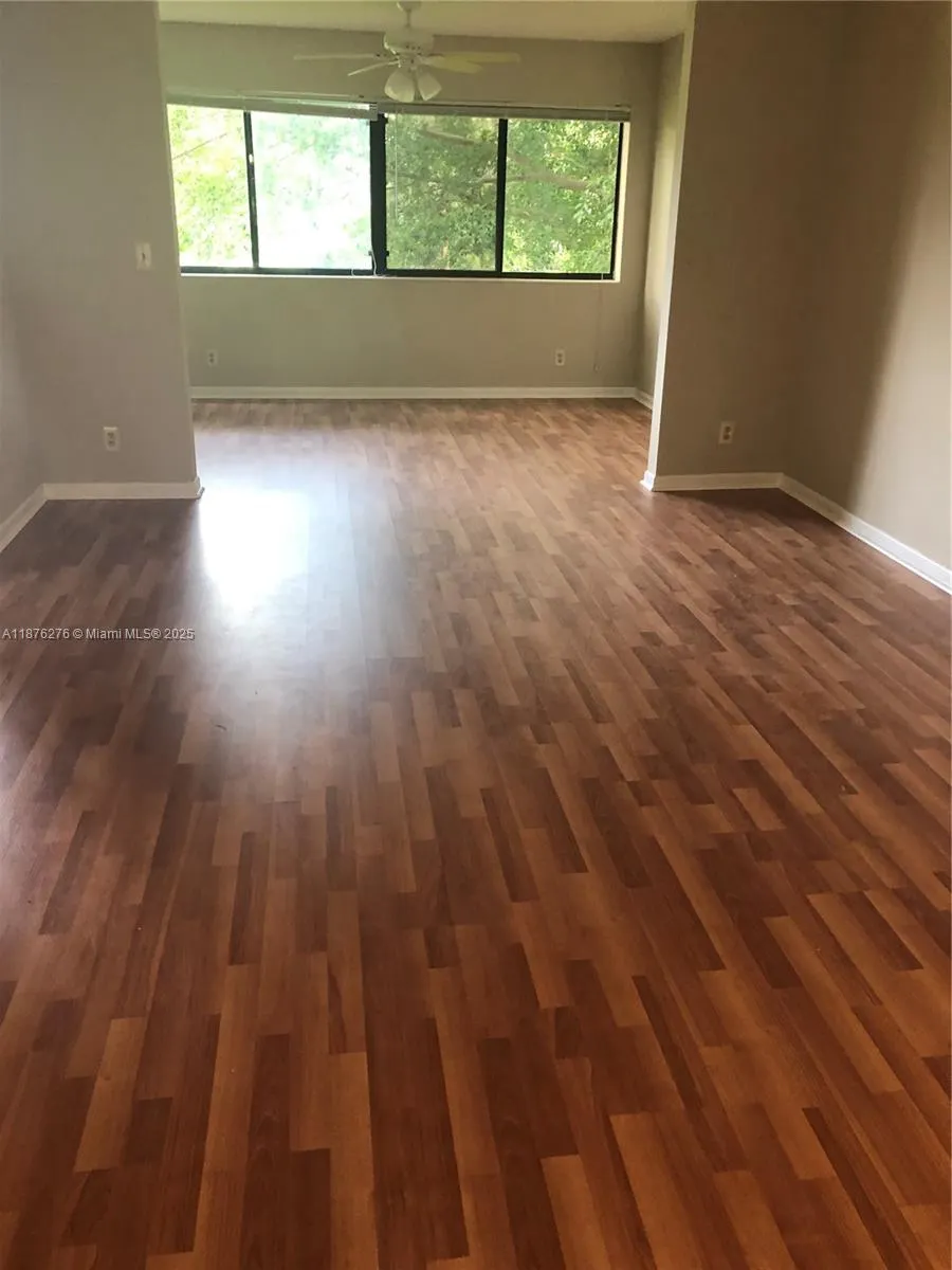 4820 W Lucerne Lakes Blvd W, #207
