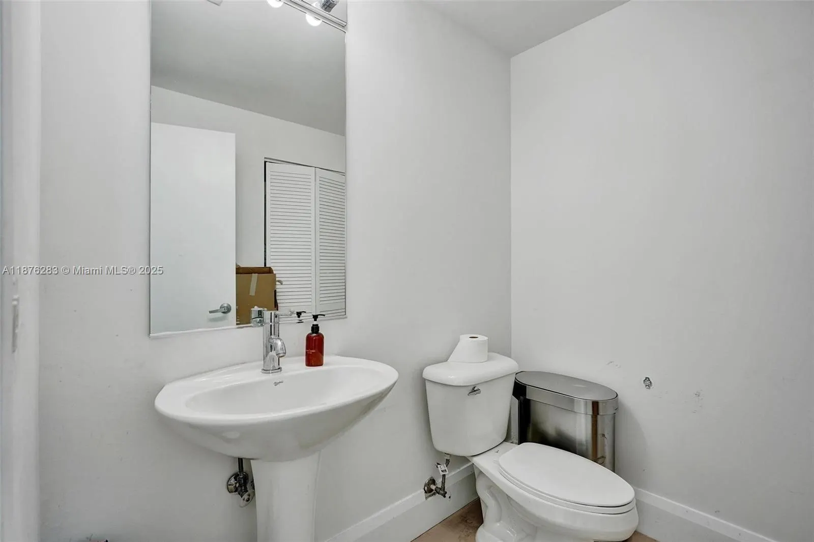 888 Biscayne Blvd, #5102