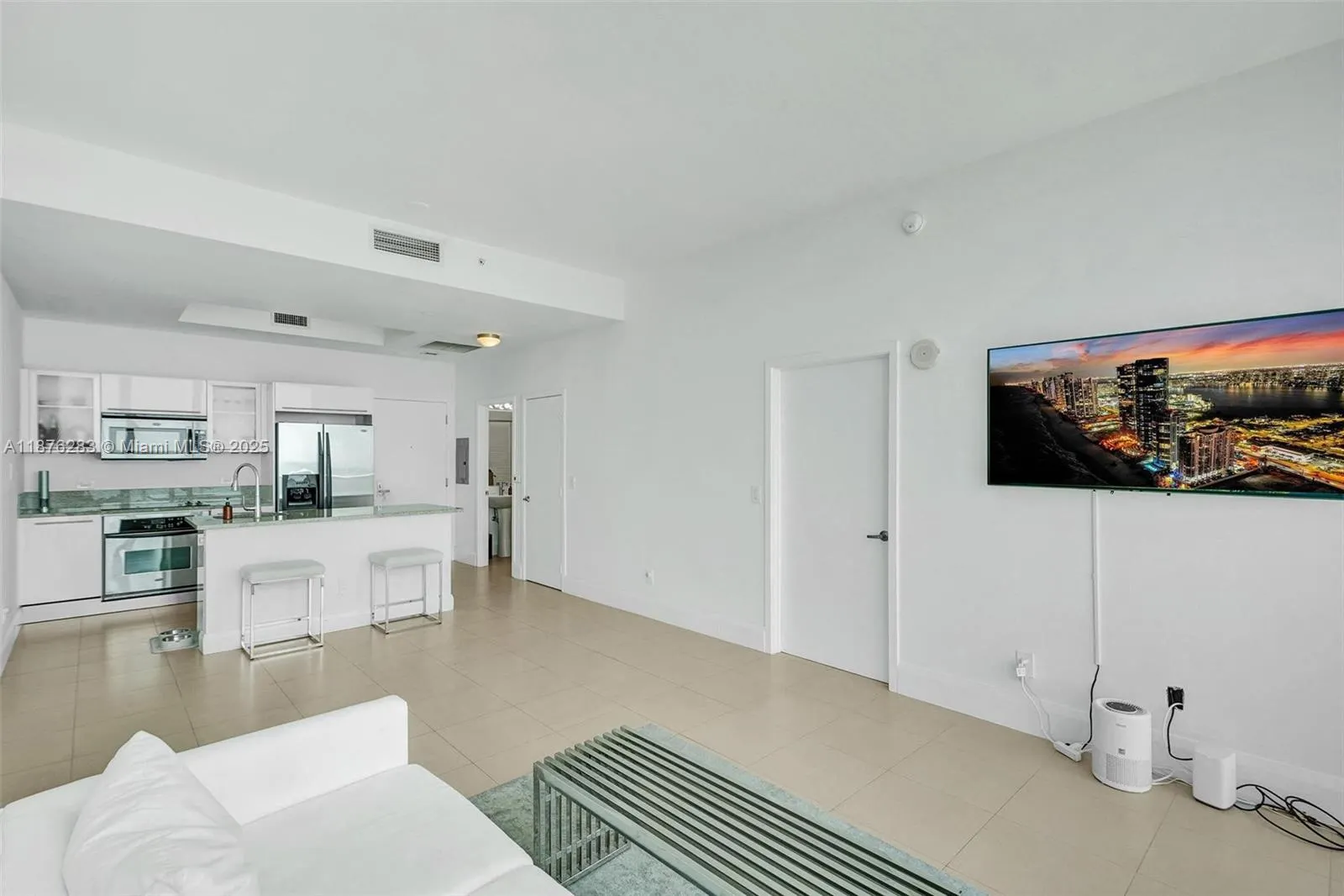 888 Biscayne Blvd, #5102