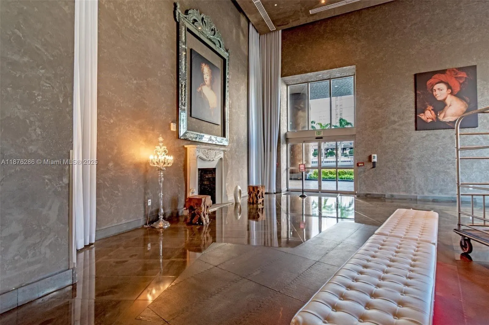 485 Brickell Ave, #2009