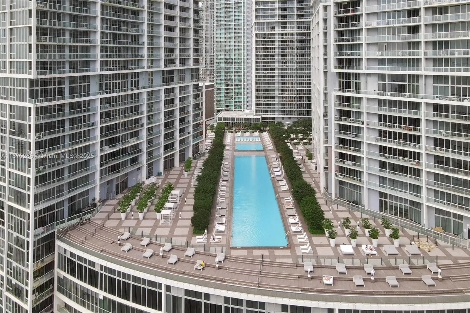485 Brickell Ave, #2009