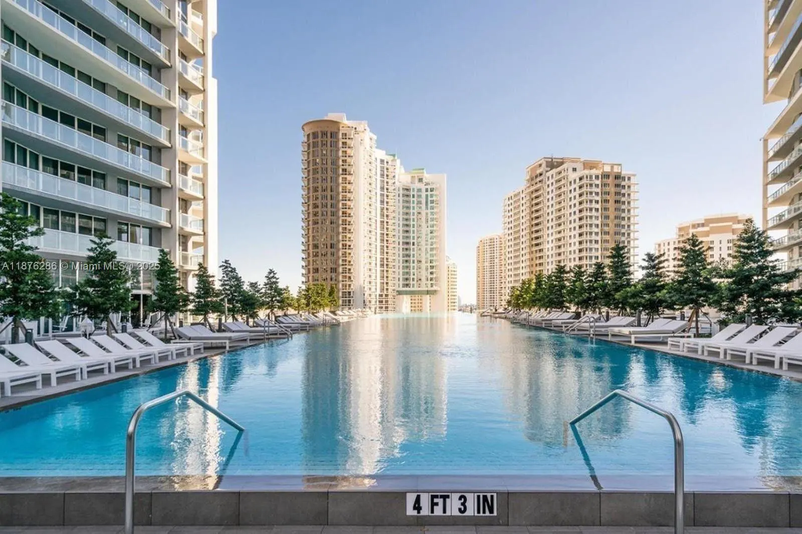 485 Brickell Ave, #2009