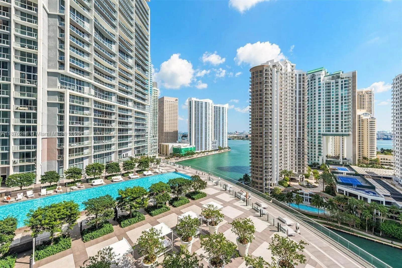 485 Brickell Ave, #2009