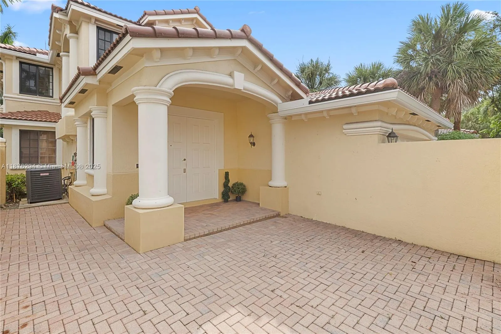 1559 Passion Vine Cir, #7-2
