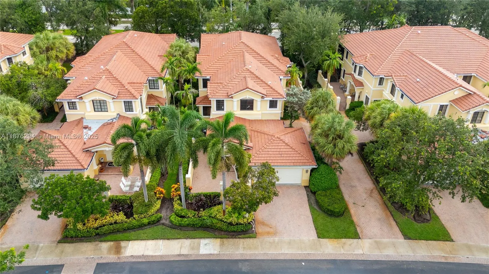 1559 Passion Vine Cir, #7-2