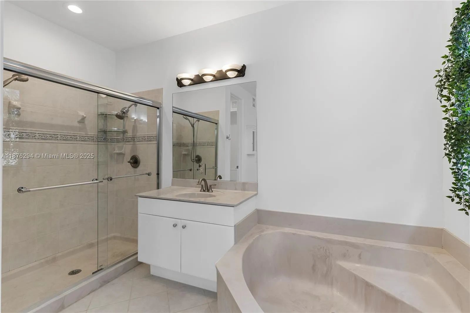 1559 Passion Vine Cir, #7-2