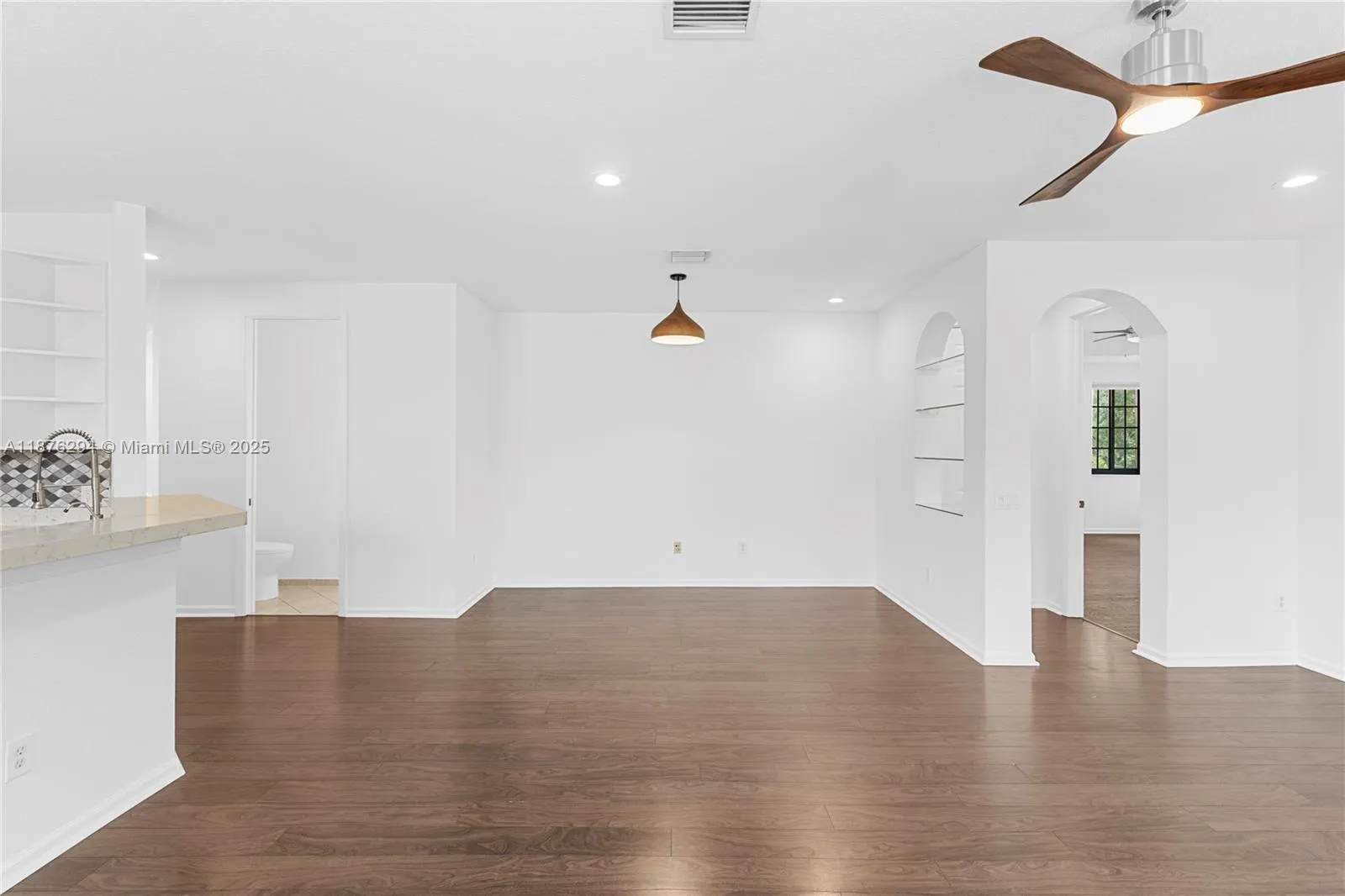 1559 Passion Vine Cir, #7-2