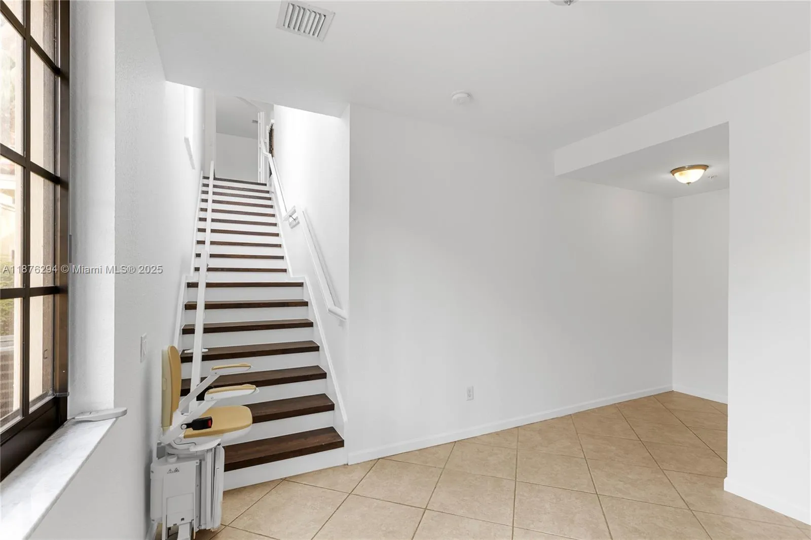 1559 Passion Vine Cir, #7-2