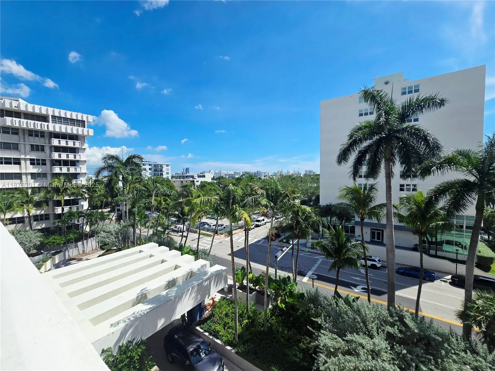 800 West Ave, #618