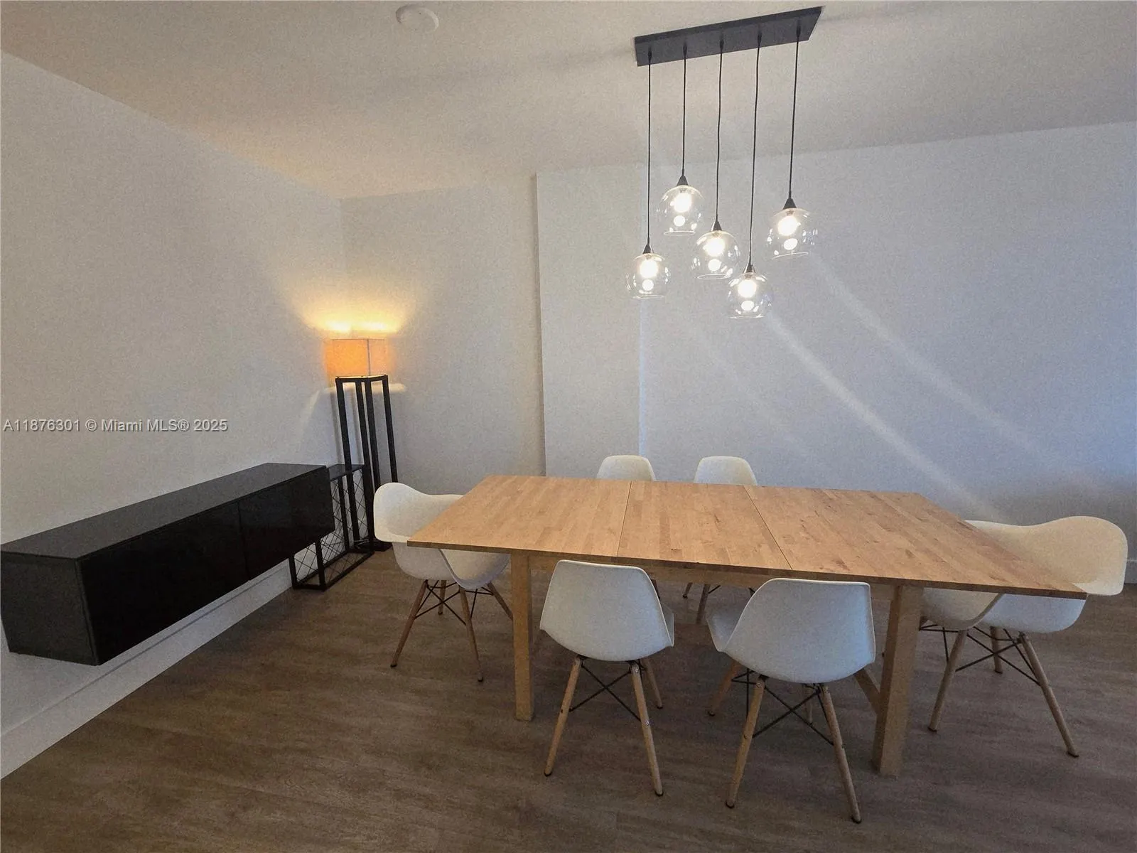 800 West Ave, #618
