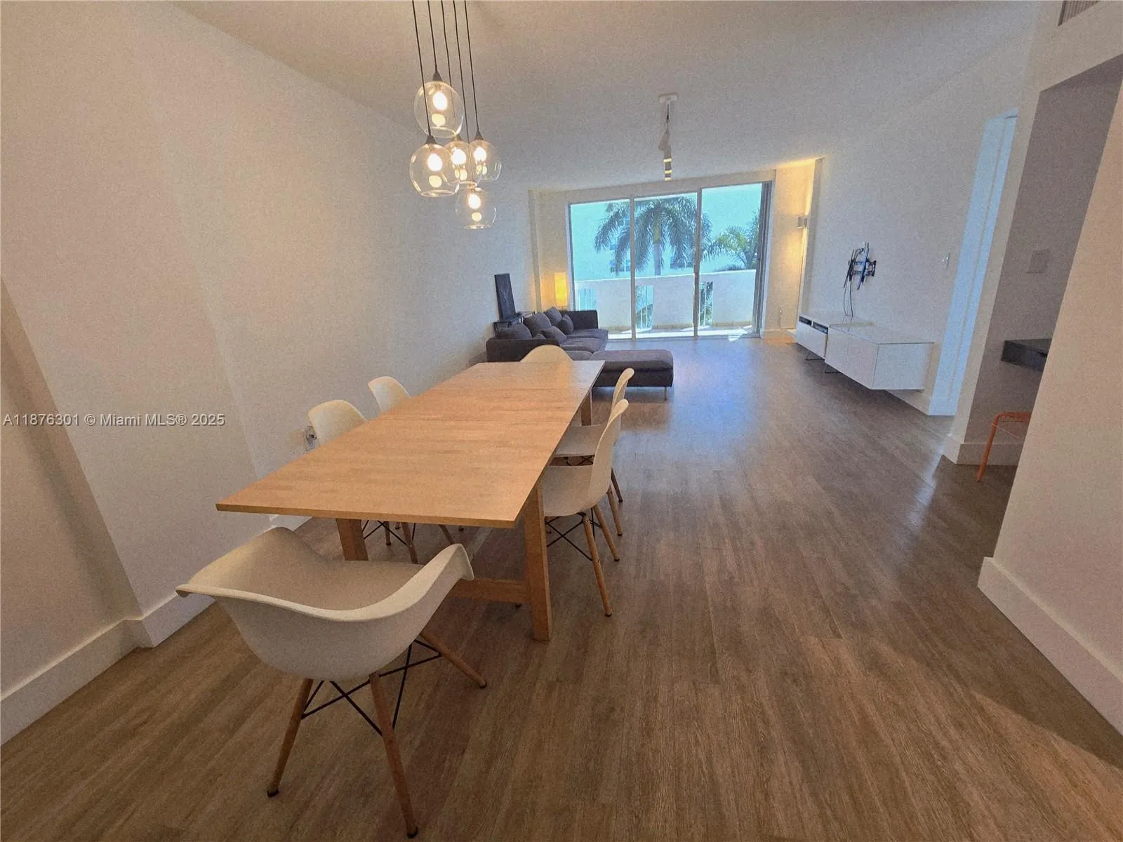 800 West Ave, #618