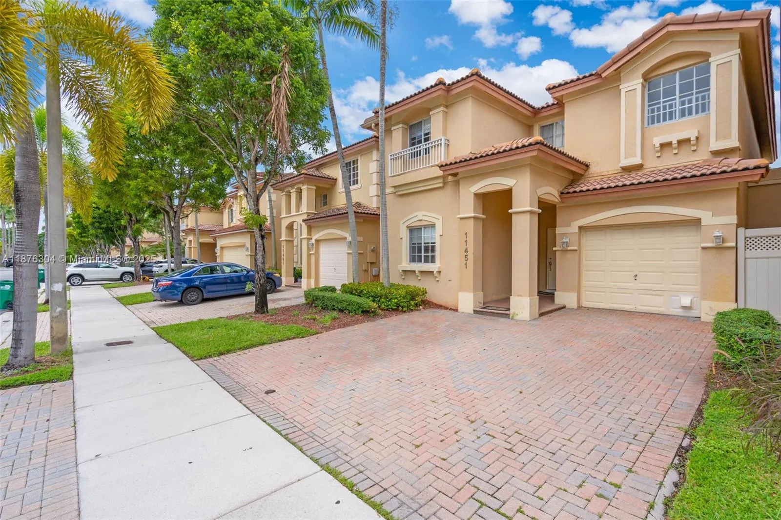 11451 NW 68th Ter, #11451