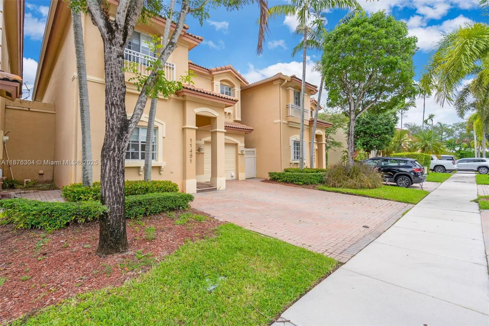 11451 NW 68th Ter, #11451