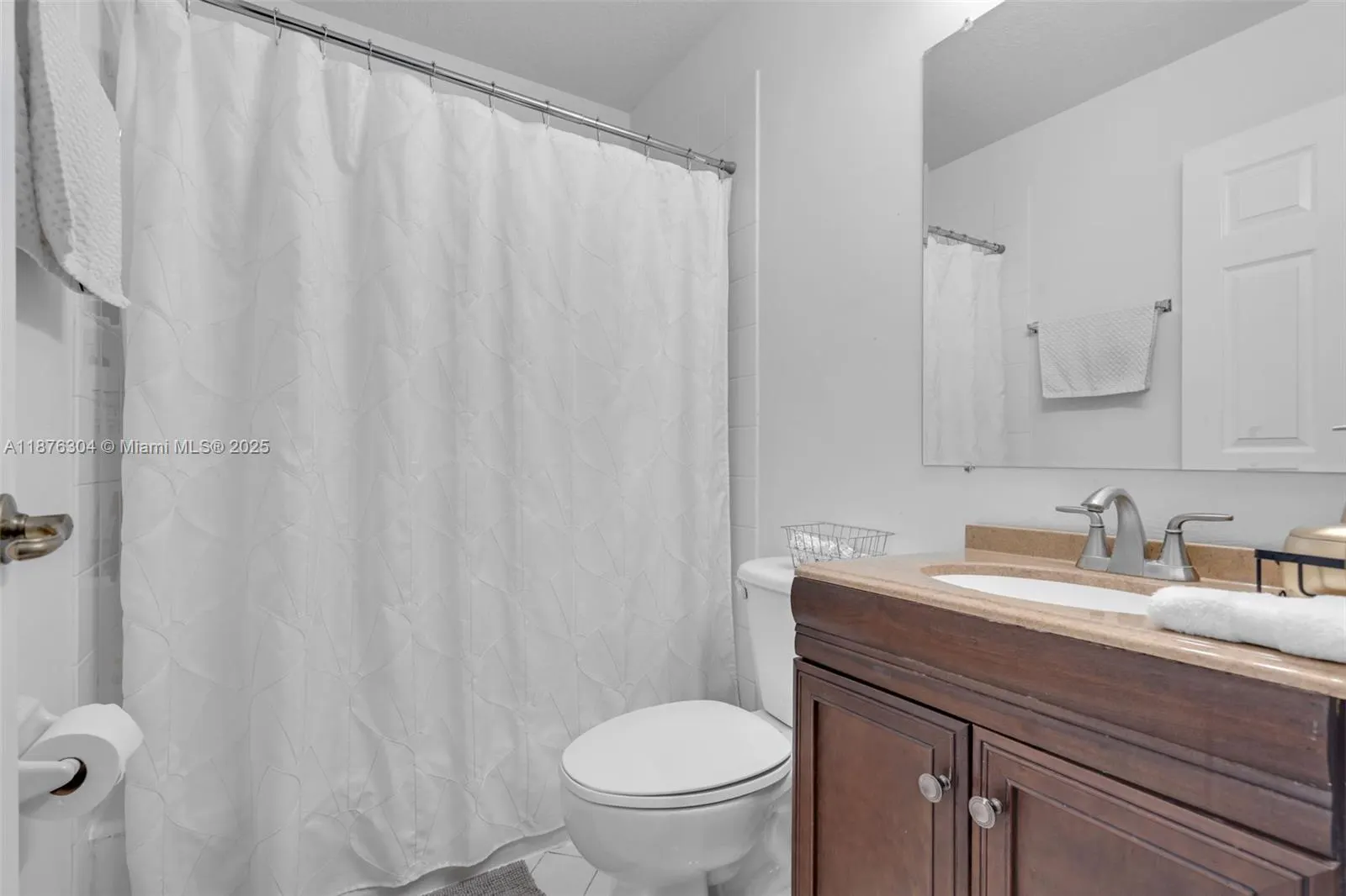 11451 NW 68th Ter, #11451