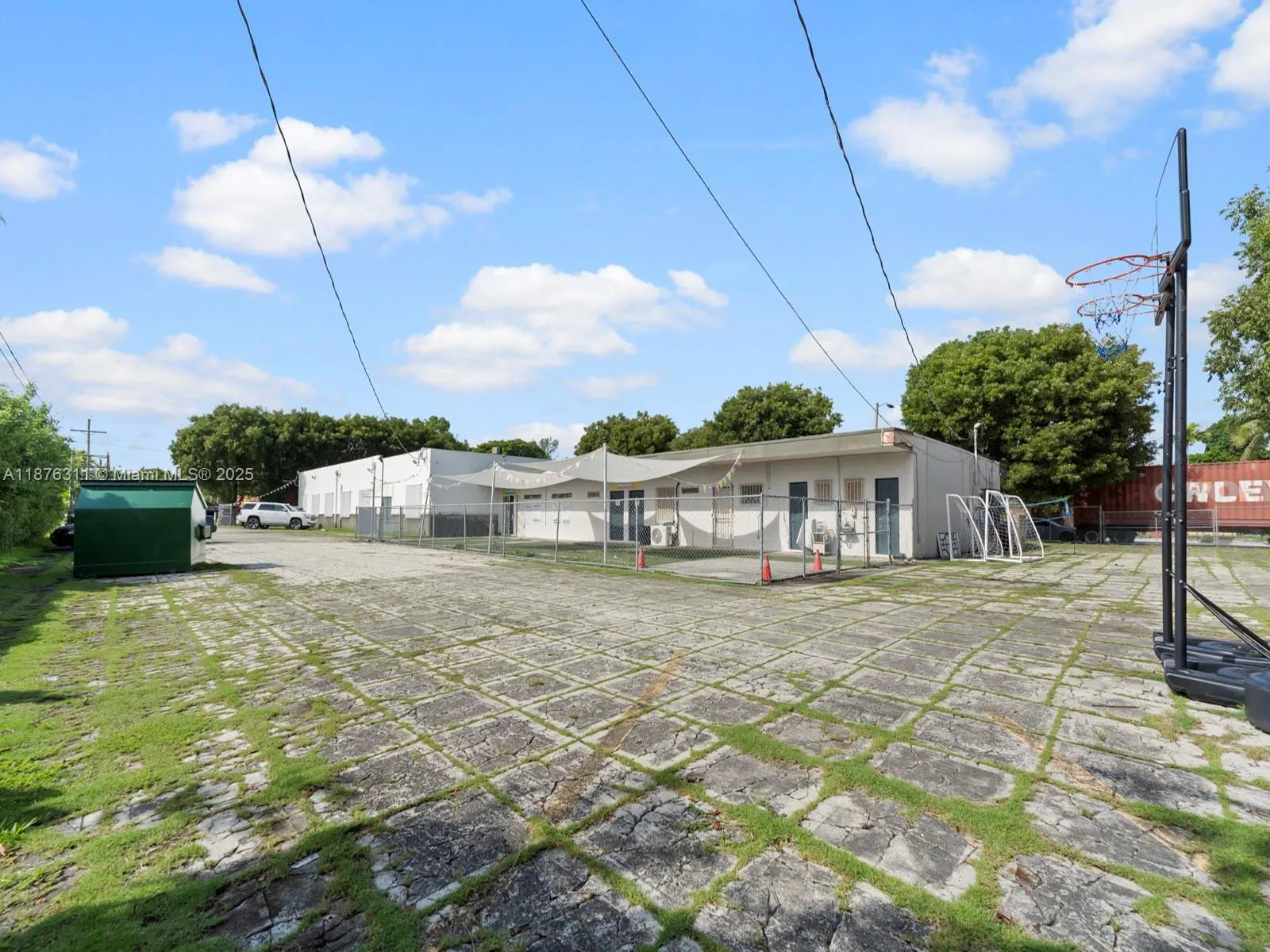 3001 NW 22nd Ave