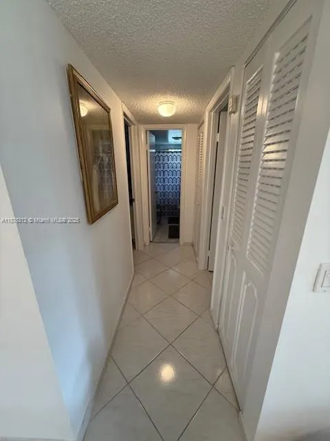 1025 SE 4th Ave, #101