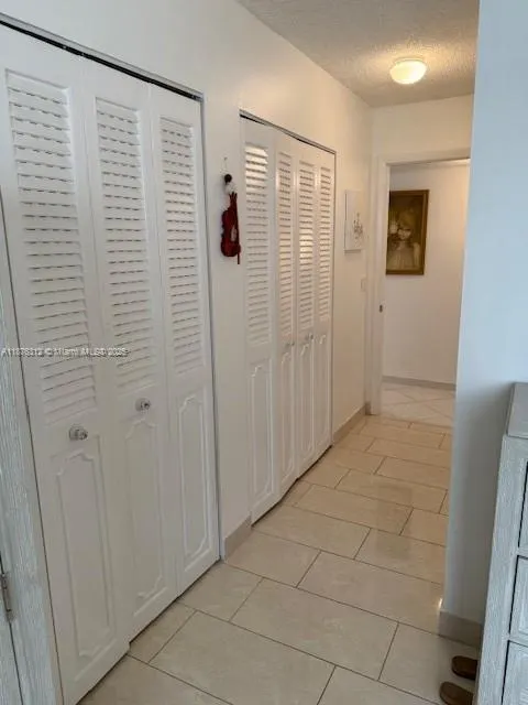 1025 SE 4th Ave, #101