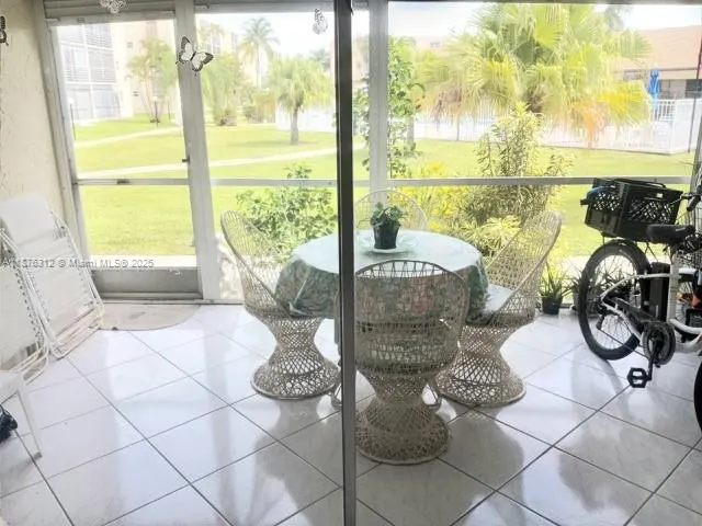 1025 SE 4th Ave, #101