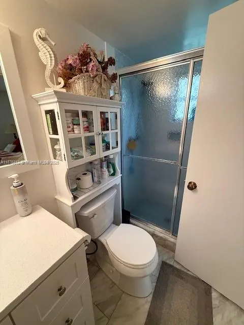 1025 SE 4th Ave, #101