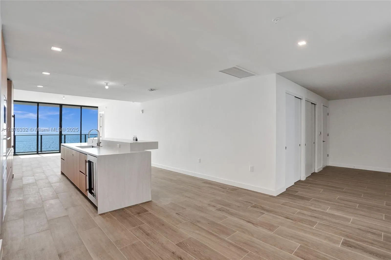 900 N Ocean Blvd, #1904