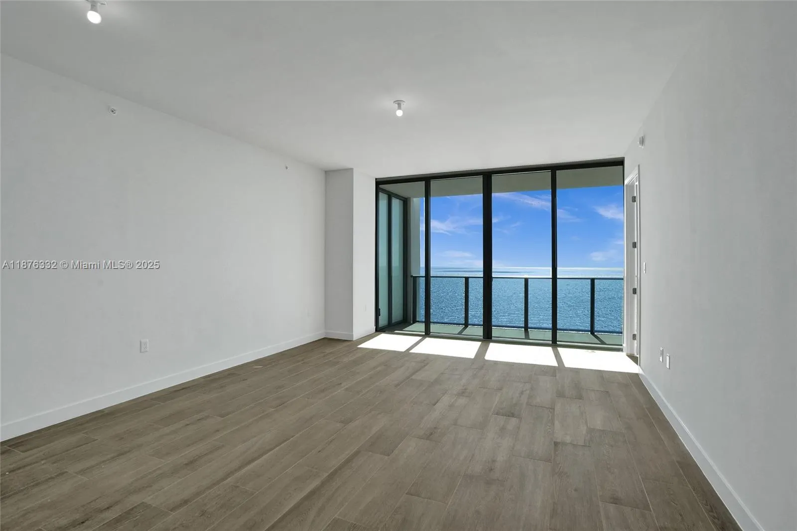 900 N Ocean Blvd, #1904