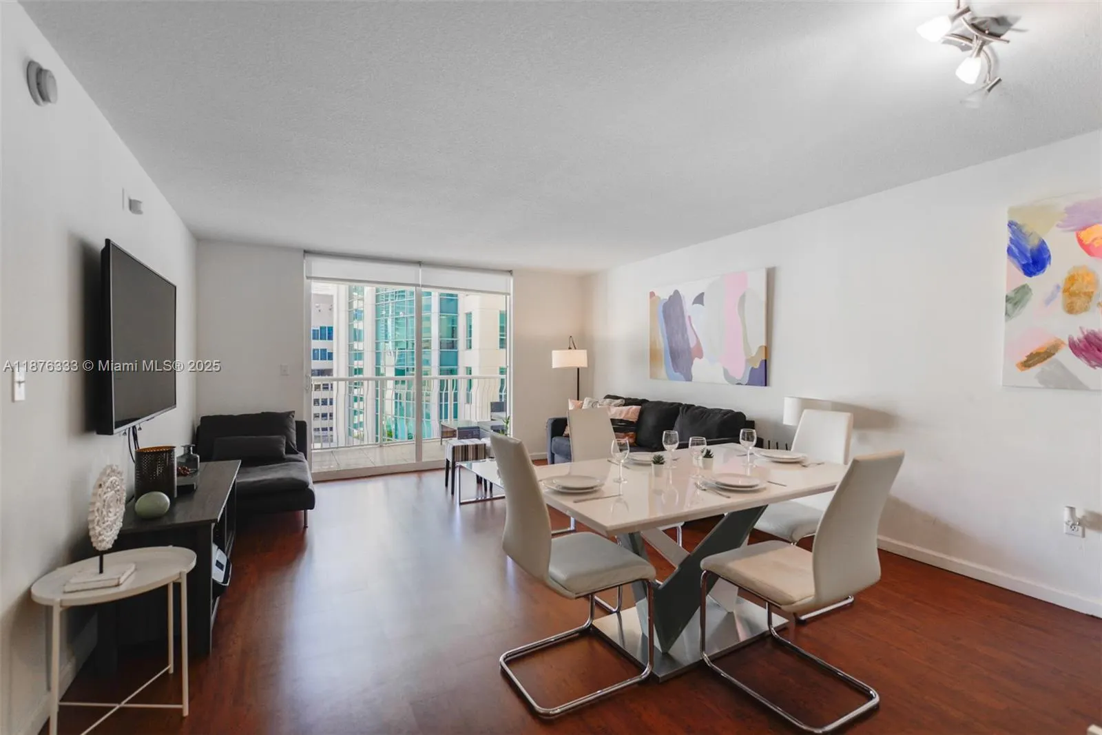 1200 Brickell Bay Dr, #1720