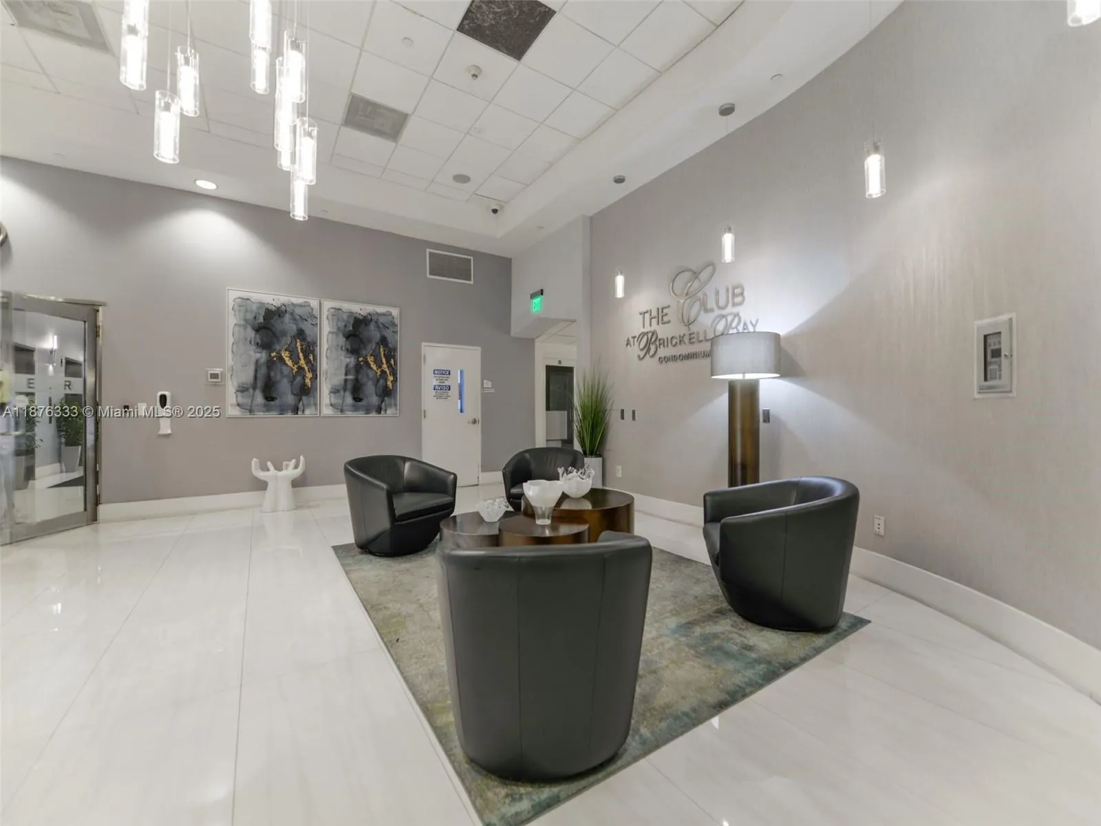 1200 Brickell Bay Dr, #1720