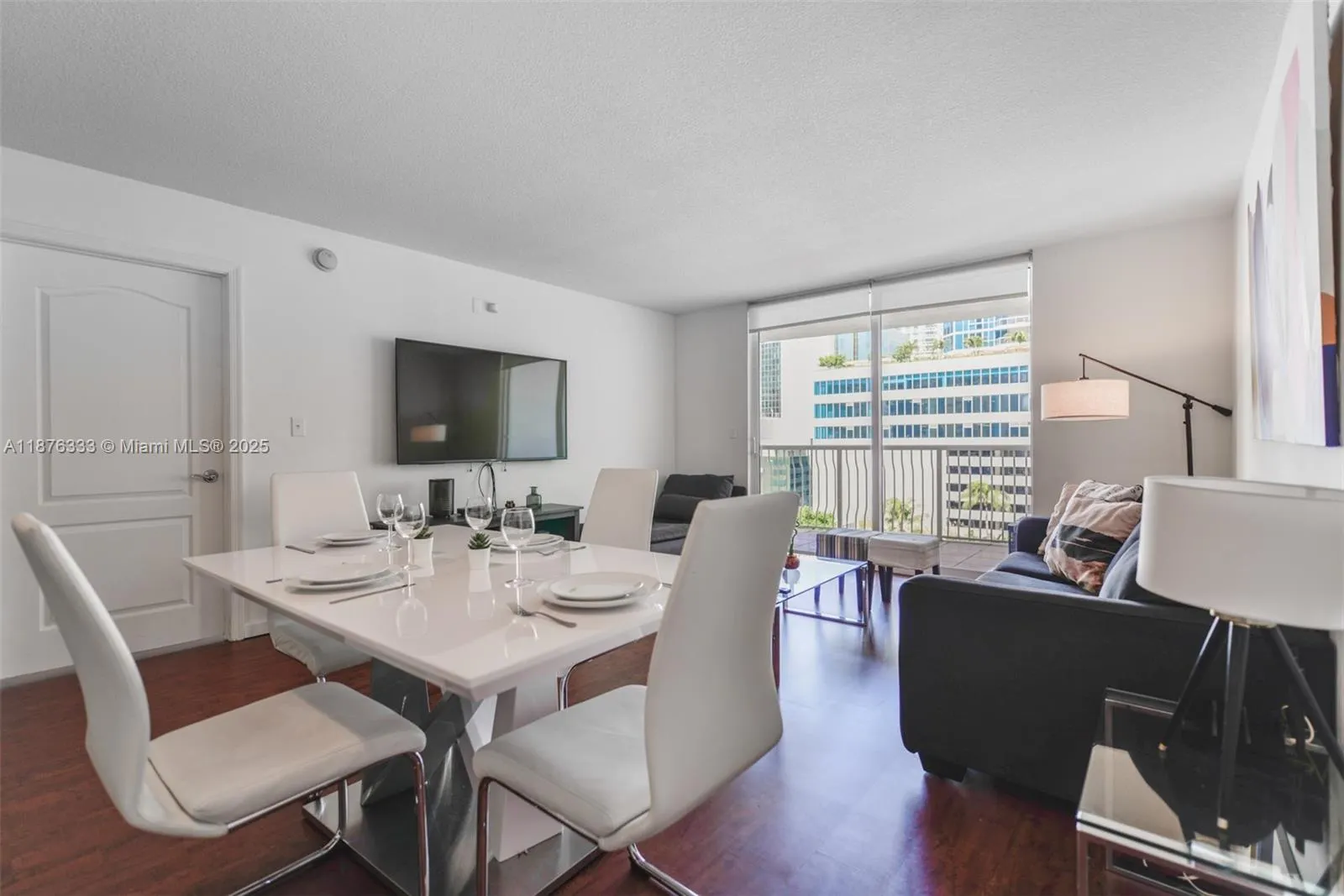 1200 Brickell Bay Dr, #1720