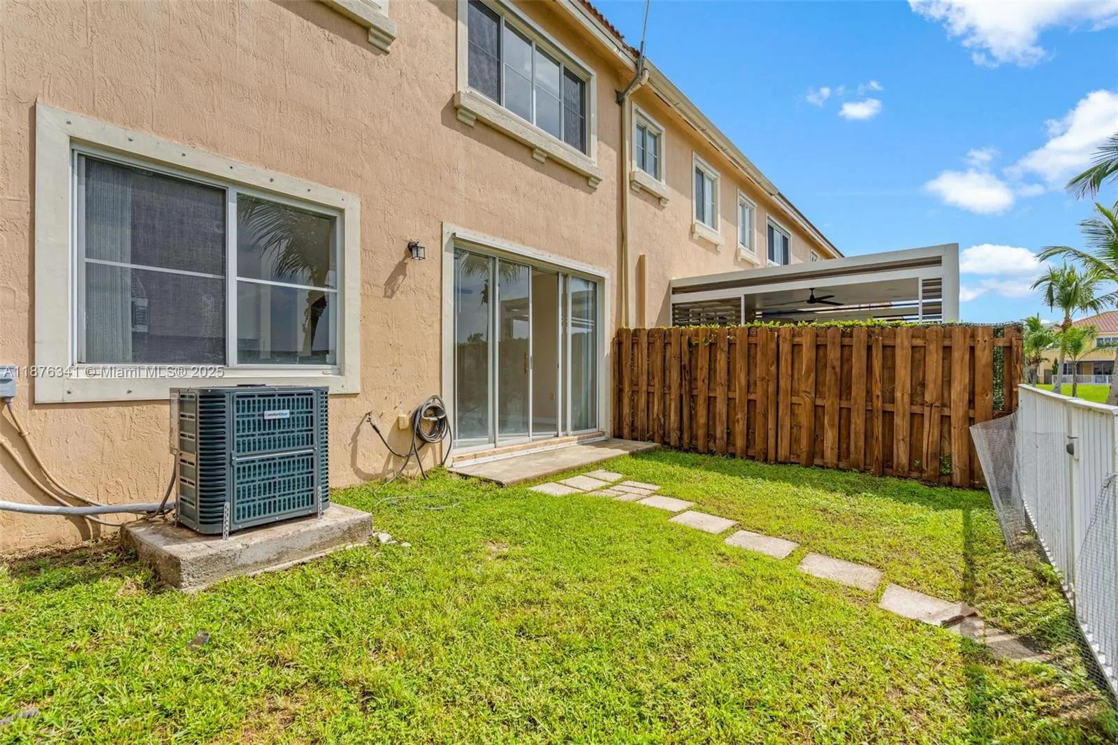 16620 SW 70th St