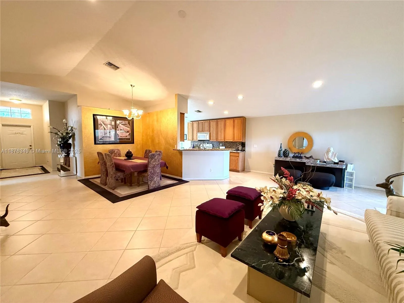 12172 La Vita Way